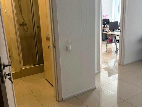 коммерческая по адресу Трускавецкая ул., 8