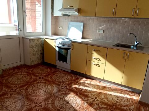 квартира за адресою Осіння вул., 33