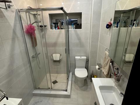 будинок за адресою Дніпро, Радісна вул.
