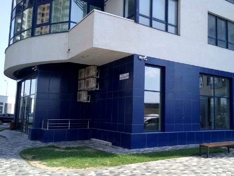 комерційна за адресою Зарічна вул., 1-Б