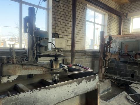 комерційна за адресою Покровська, 85