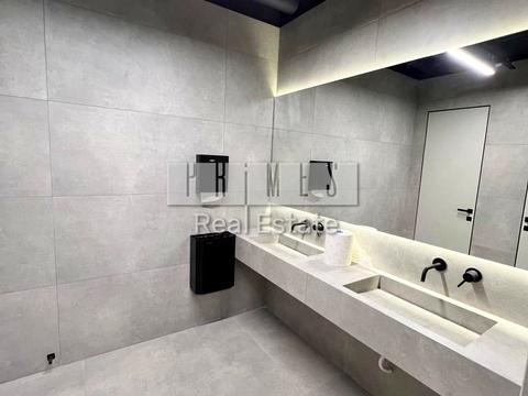 комерційна за адресою Красилівська вул., 9