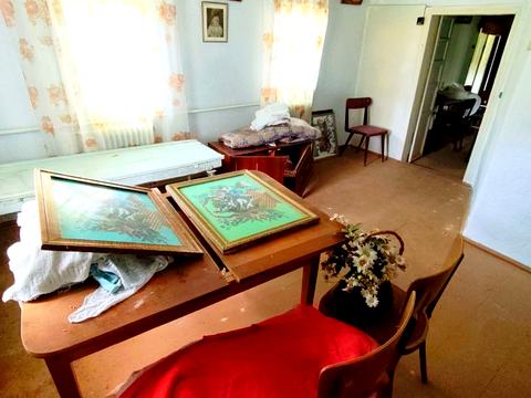 будинок за адресою с. Гущинці, проїзд Некрасова