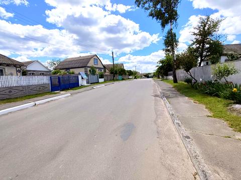 будинок за адресою с. Гущинці, проїзд Некрасова