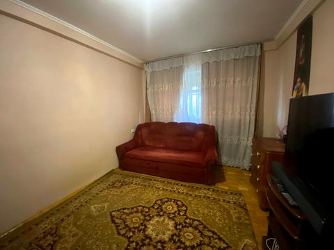 квартира за адресою Братиславська вул., 18