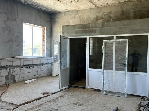 комерційна за адресою Галицька, 56
