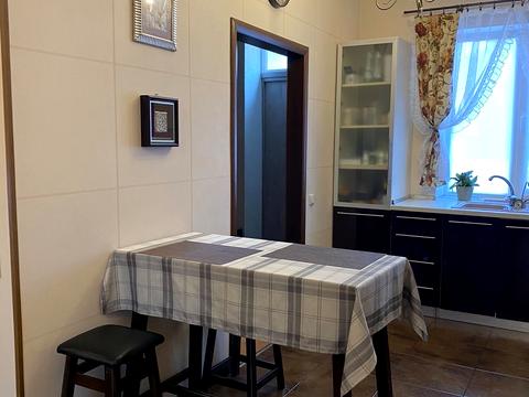 будинок за адресою Дніпровська вул.
