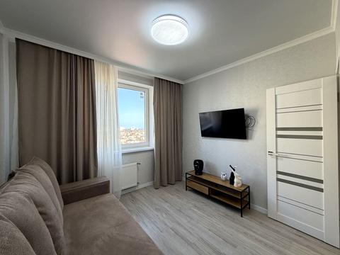 квартира за адресою Перлинна вул., 8