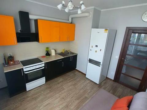 квартира за адресою Сім'ї Кульженків вул. (Петра Дегтяренка), 31-А