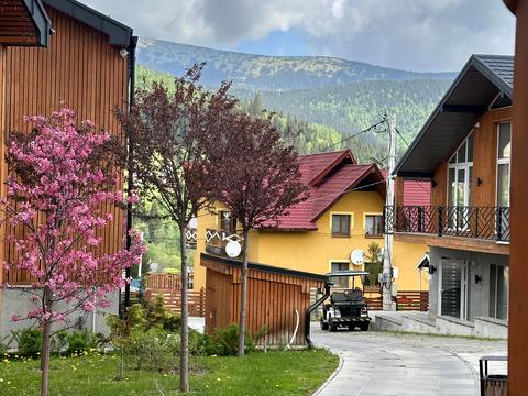 будинок за адресою урочище Прелуки вул., 602д