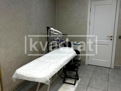 комерційна за адресою Миколи Соловцова вул., 2