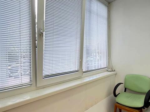 комерційна за адресою Олени Пчілки вул., 4