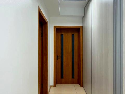 комерційна за адресою Олени Пчілки вул., 4
