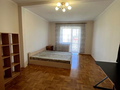 квартира за адресою Крушельницької вул., 35а