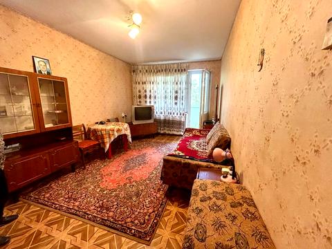 квартира за адресою Князя Володимира Великого просп., 130