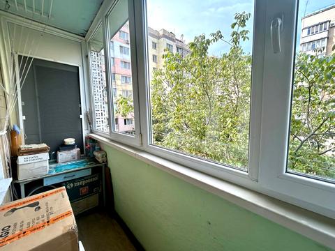 квартира за адресою Князя Володимира Великого просп., 130