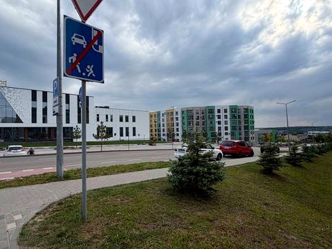 комерційна за адресою Студентська вул., 34а
