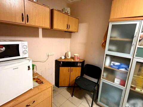 комерційна за адресою Кастуся Калиновського вул. (Заслонова), 5