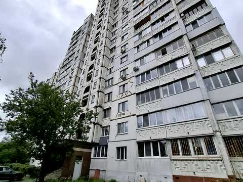 квартира за адресою Калинова вул., 8
