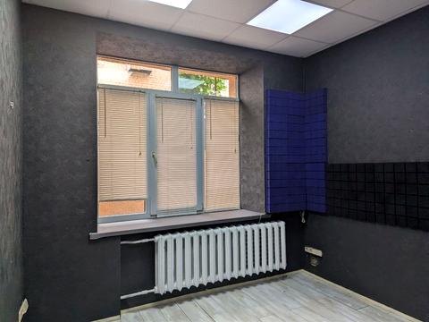 комерційна за адресою Предславинська вул., 34Б