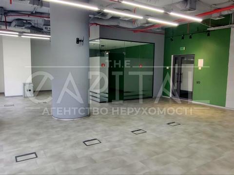 комерційна за адресою Київ, Мечникова вул. (Кловський), 2
