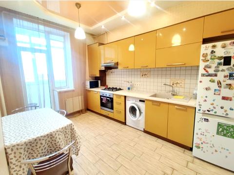 квартира за адресою Академіка Заболотного вул., 63/1
