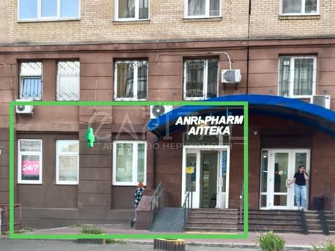 комерційна за адресою Микільсько-Слобідська вул., 2