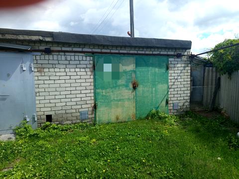 паркомісце за адресою Каденюка вул., 6