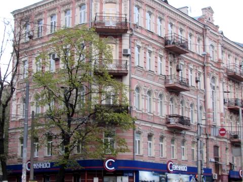 коммерческая по адресу Саксаганского ул., 84/86