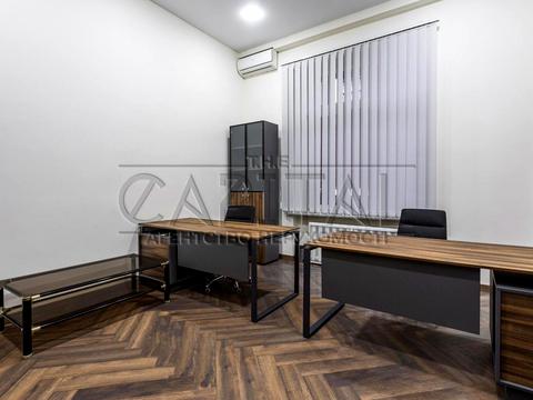 коммерческая по адресу Саксаганского ул., 84/86