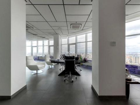 комерційна за адресою Кловський узвіз, 7a