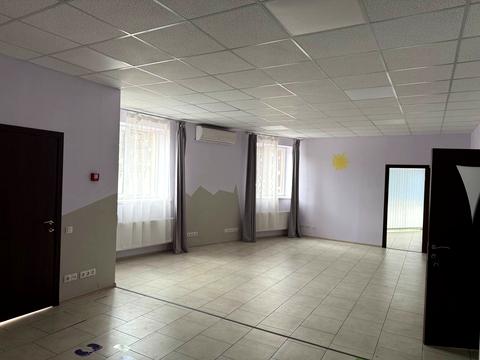 комерційна за адресою Полігонна вул. (Погребняка), 10