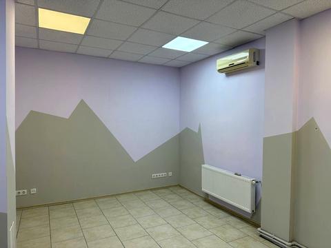комерційна за адресою Полігонна вул. (Погребняка), 10