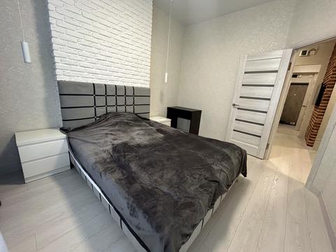 квартира за адресою Космонавтів просп., 49