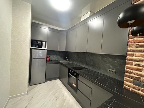 квартира за адресою Космонавтів просп., 49