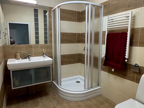 будинок за адресою Центральна вул., 33
