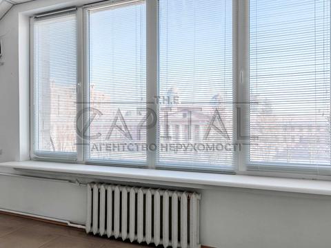 коммерческая по адресу Леси Украинки бульв., 34