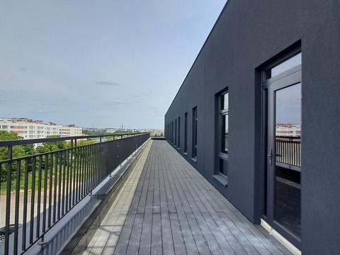 коммерческая по адресу Стефаника Василя, 2