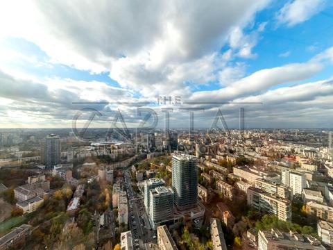 комерційна за адресою Кловський узвіз, 7a