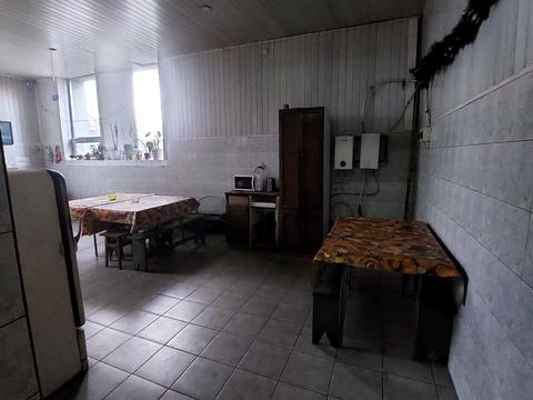 комерційна за адресою Авіаційна вул., 1