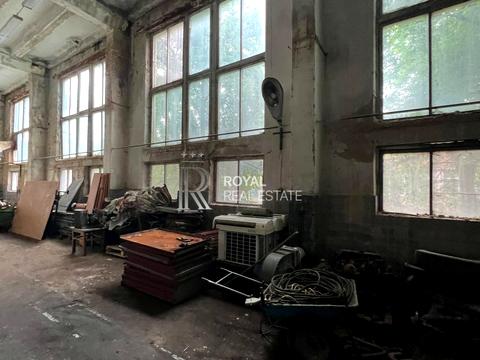 коммерческая по адресу Бережанская ул., 15