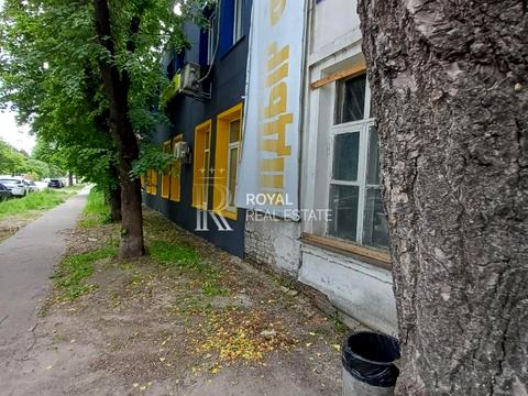 коммерческая по адресу Бережанская ул., 15