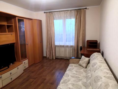 квартира за адресою Миколи Вінграновського вул., 2