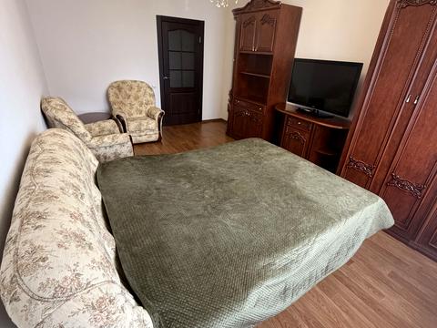квартира за адресою Софії Русової вул., 7-А