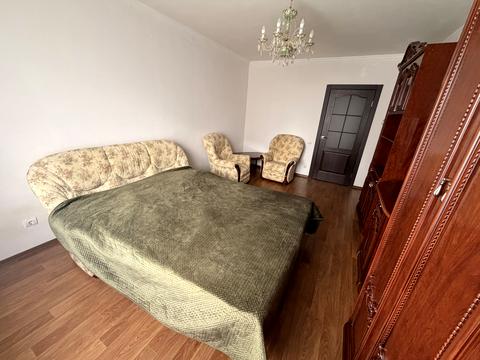 квартира за адресою Софії Русової вул., 7-А