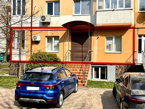 комерційна за адресою Андрея Шептицького вул., 5