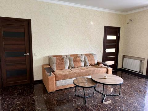 квартира по адресу Героев Майдана ул. (Театральная), 40
