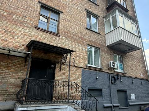 комерційна за адресою Повітряних Сил просп. (Повітрофлотський), 20/1