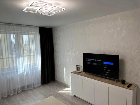 квартира за адресою Академіка Глушкова просп., 9-Д