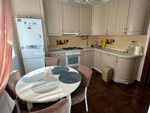 квартира по адресу Сторожинецкая ул., 110